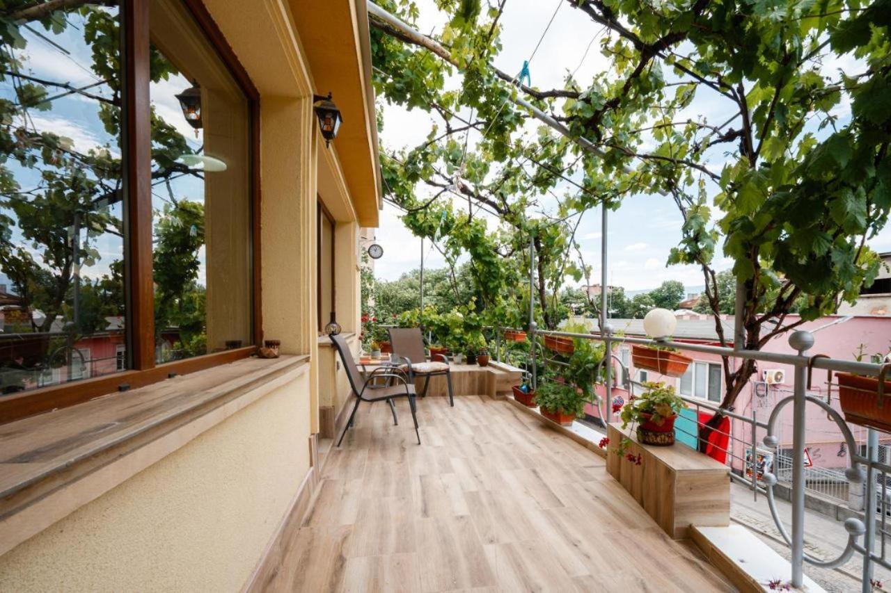 Cozy Apartment Green Terrace, Mrenicov Пловдив Екстериор снимка