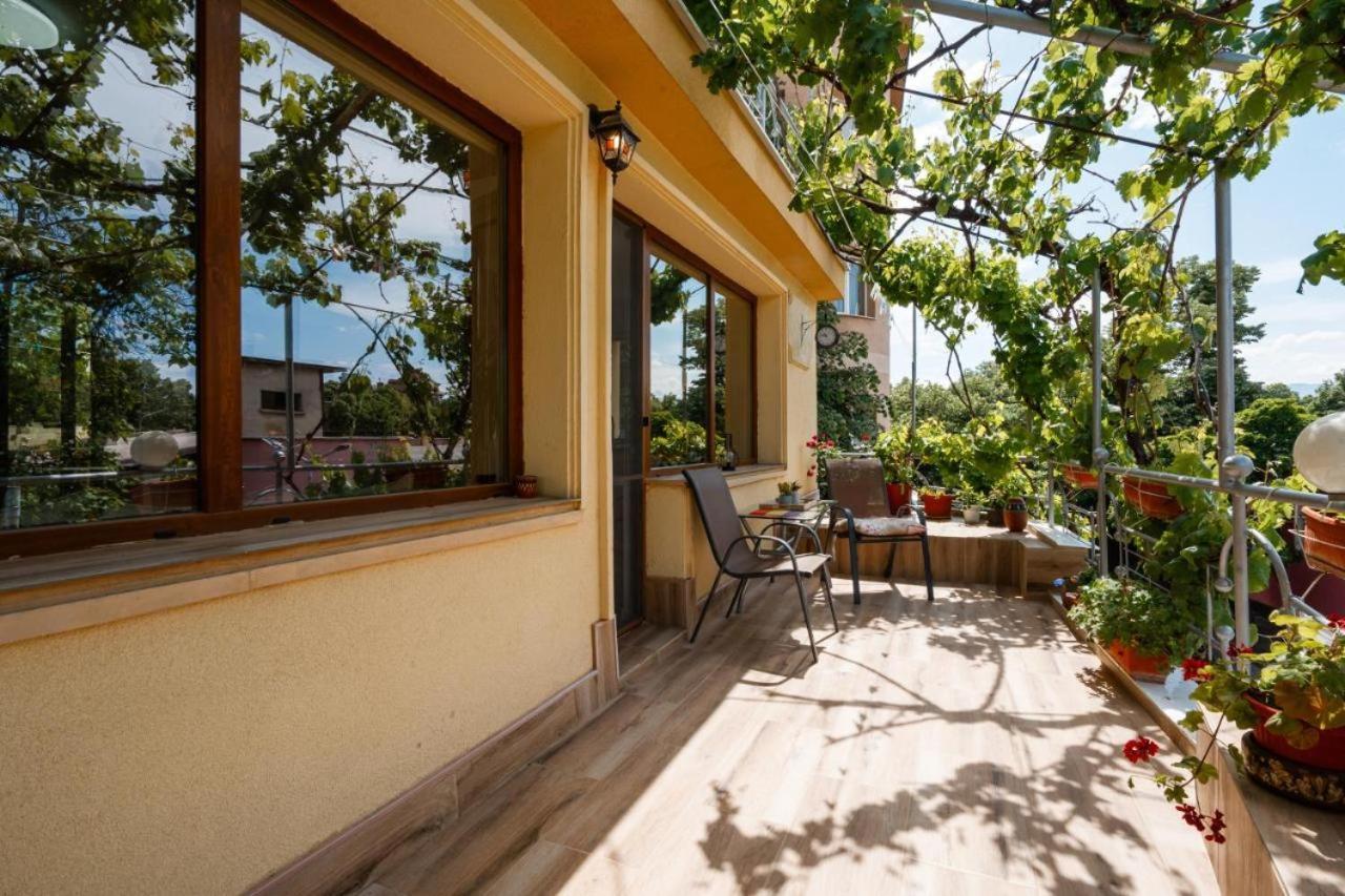 Cozy Apartment Green Terrace, Mrenicov Пловдив Екстериор снимка